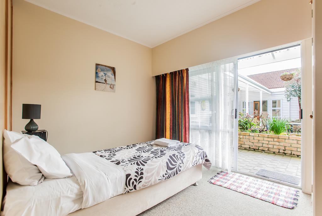 Ocean View Raglan Bed & Breakfast Ngoại thất bức ảnh